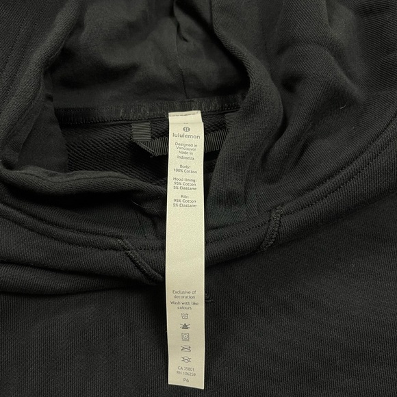 Lululemon Black Cropped Hoodie for Women - Picture 4 of 4